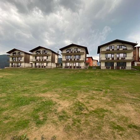 Вили Елеганс Сърница Exterior photo